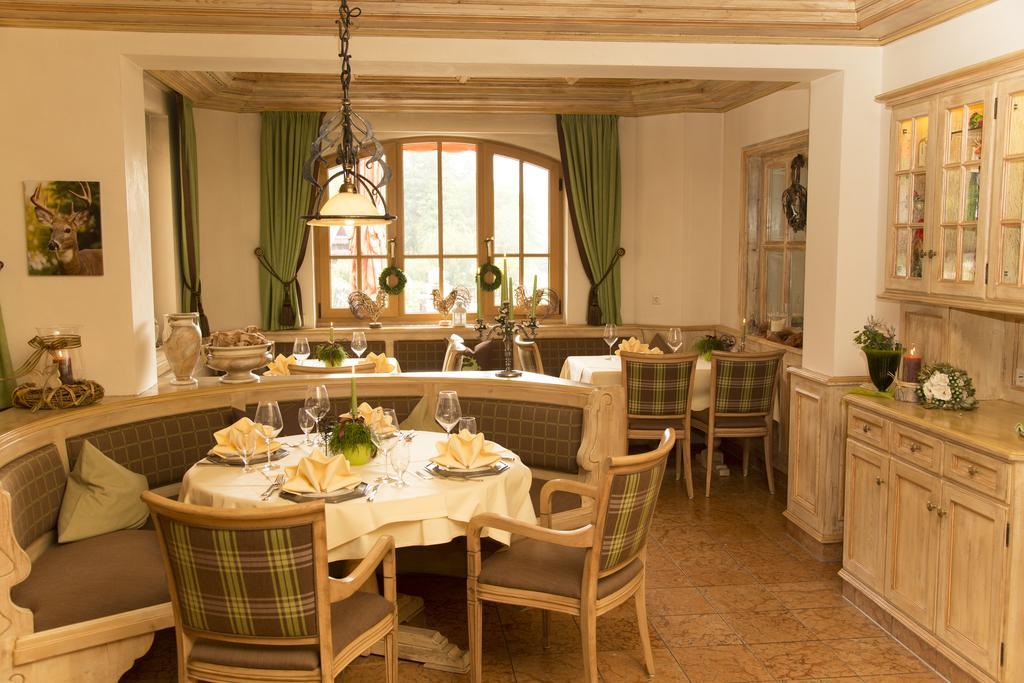 Hotel Heselbacher Hof バイアースブロン エクステリア 写真